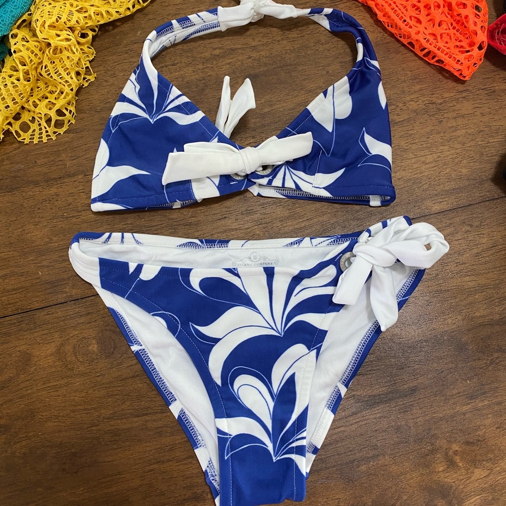Cute bikini
